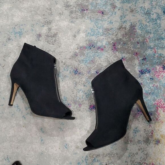 Marc Fisher Peep Toe Heeled Ankle Boots in Black Size 8.5 - Picture 3 of 14